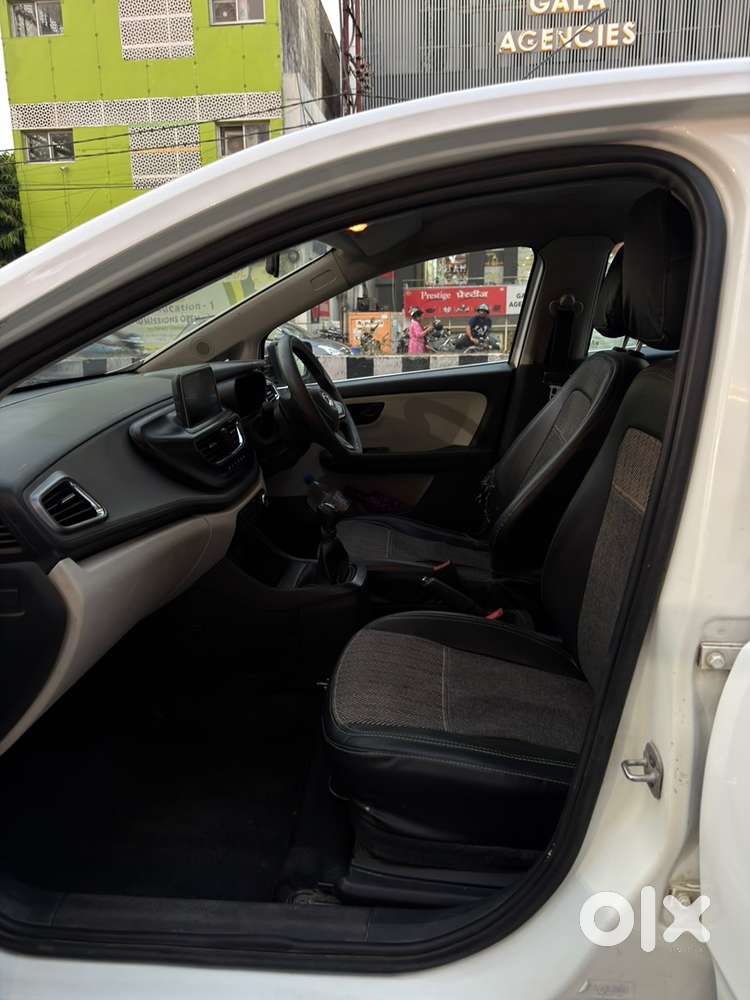 Tata Altroz Xm Plus 2023 Model Year