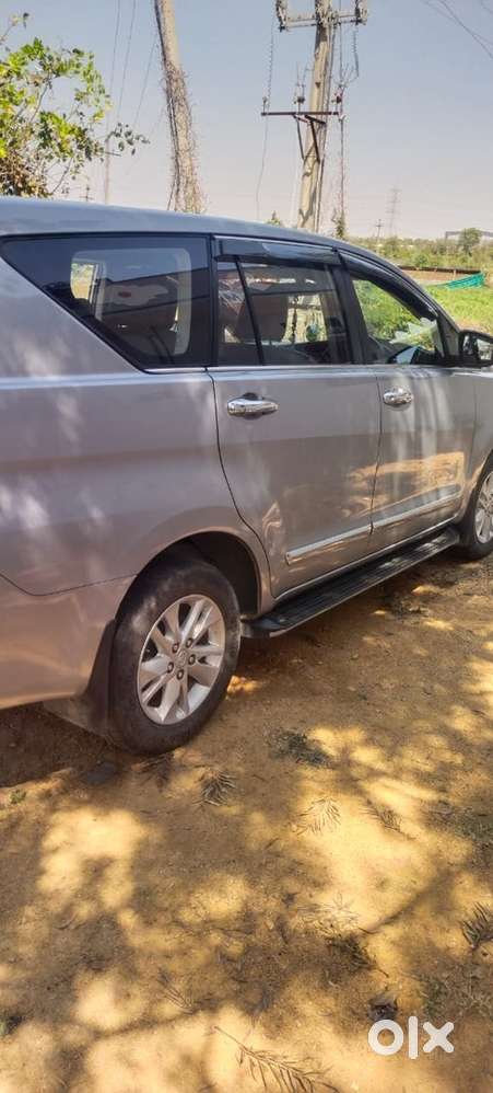 Toyota Innova Crysta 2023 Diesel Manual