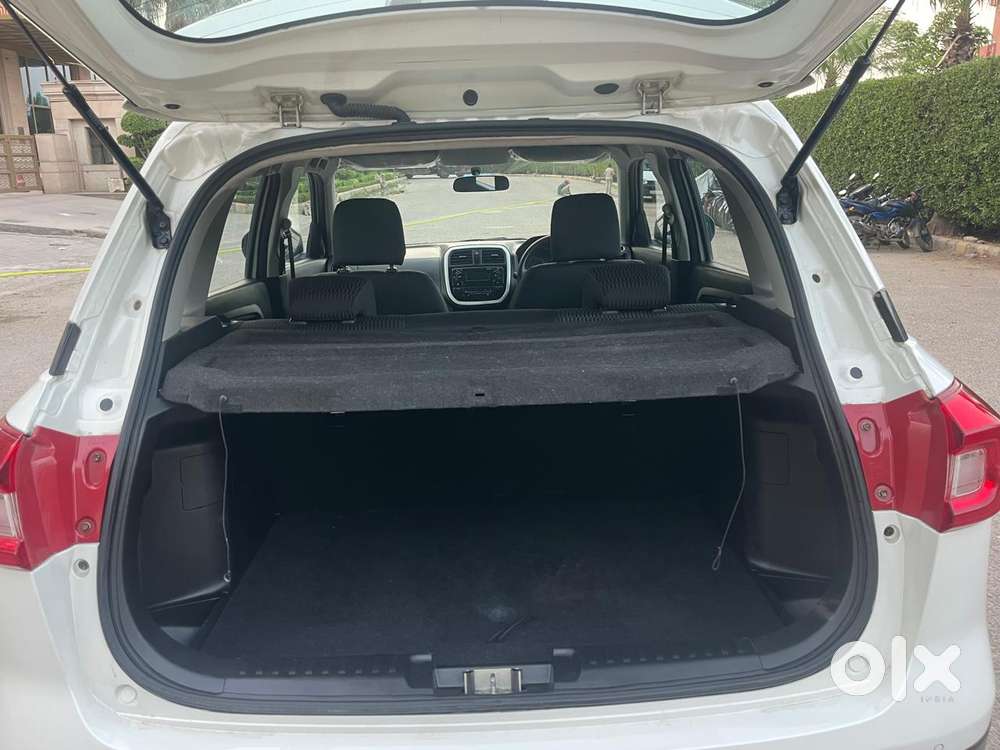 Maruti Suzuki Brezza 1.5 Vxi Smart Hybrid, 2020, Petrol