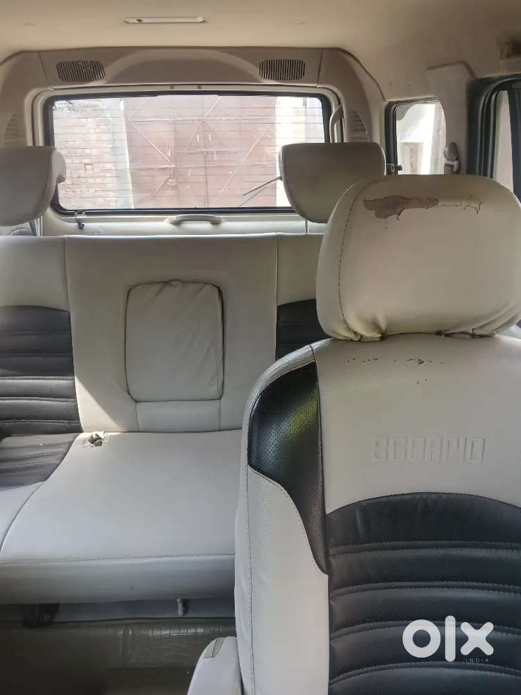 Mahindra Scorpio Classic 2012 Diesel 200000 Km Driven