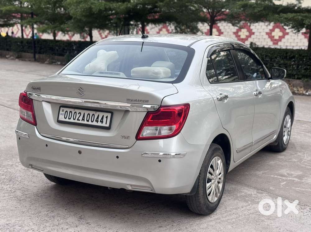 Maruti Suzuki Dzire 1.2 Vxi, 2017, Petrol
