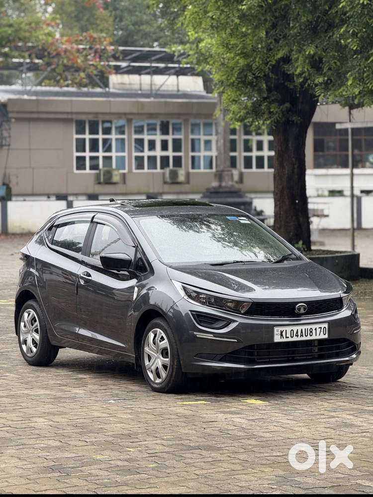 Tata Altroz Xm (s) Petrol, 2024, Petrol