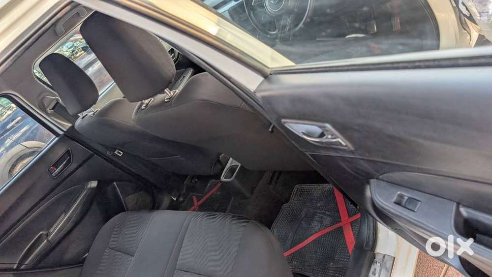 Maruti Suzuki Swift Vxi 1.2 Abs Bs-iv, 2021, Petrol