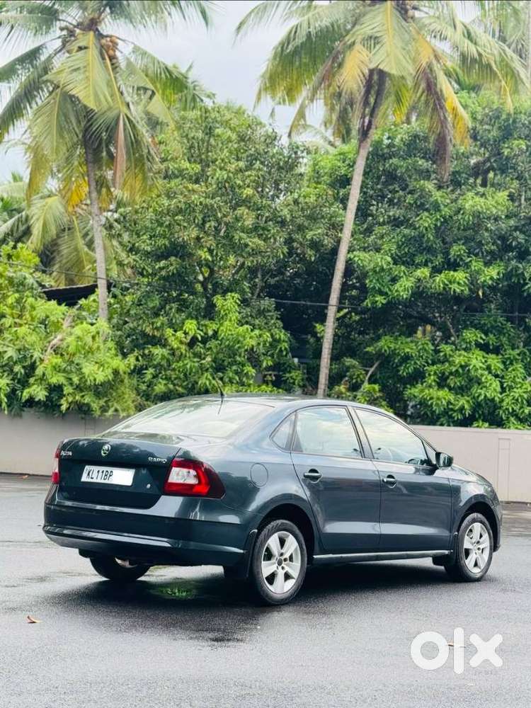 Skoda Rapid 1.6 Mpi Ambition, 2018, Petrol