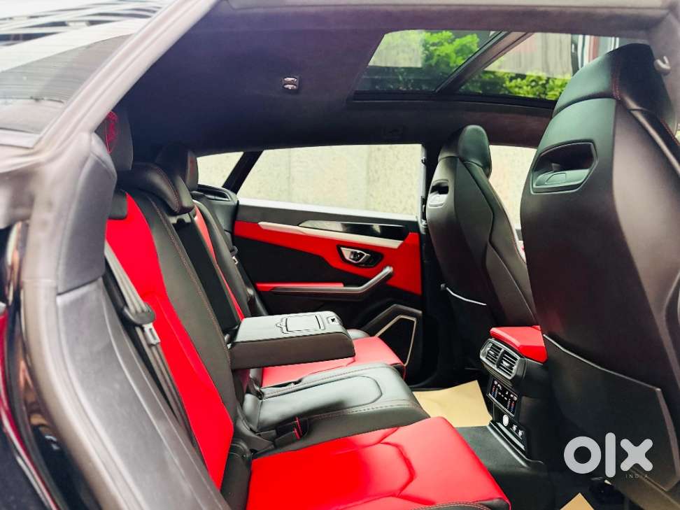 Lamborghini Urus V8, 2021, Petrol