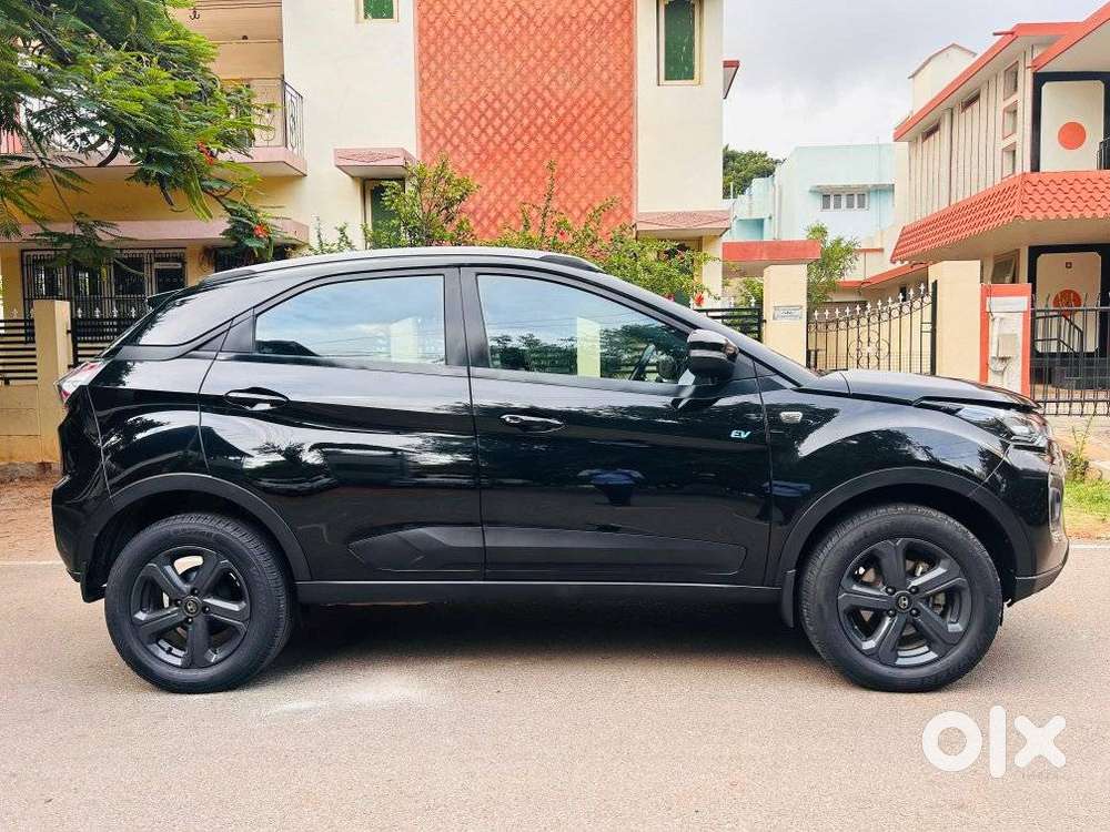 Tata Nexon Ev Xz Plus Lux Dark Edition, 2022, Electric