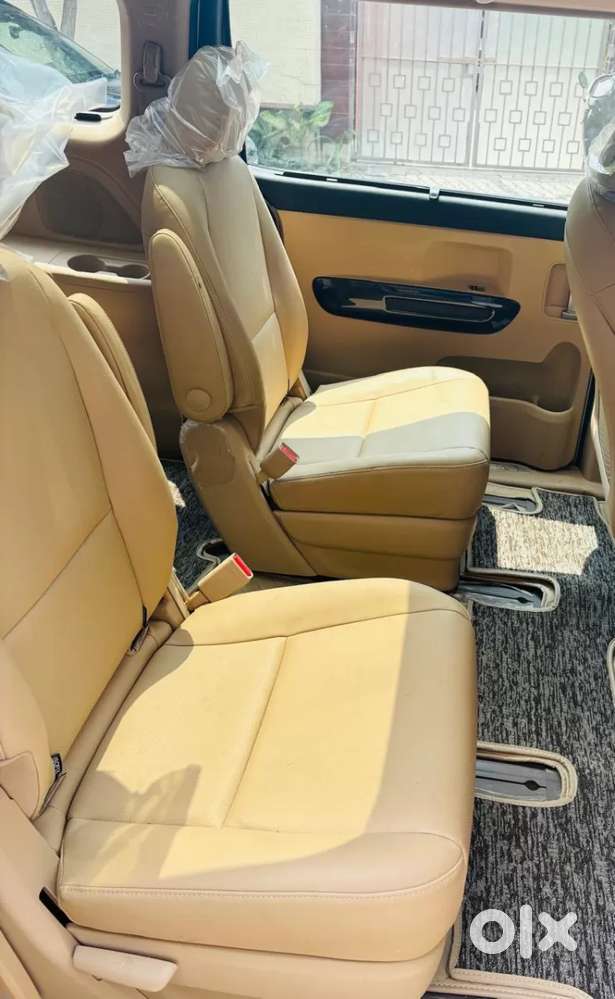 Kia Carnival Prestige, 2023, Diesel