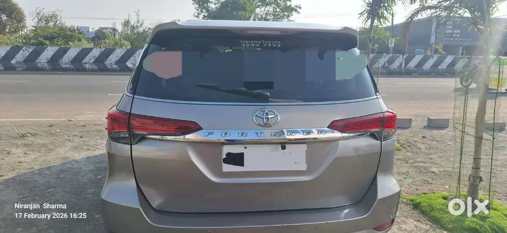 Toyota Fortuner 2017 Diesel 320000 Km Driven