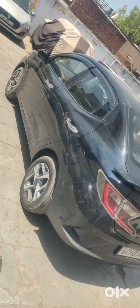 Hyundai Aura 1.2 Sx Cng, 2024, Cng & Hybrids