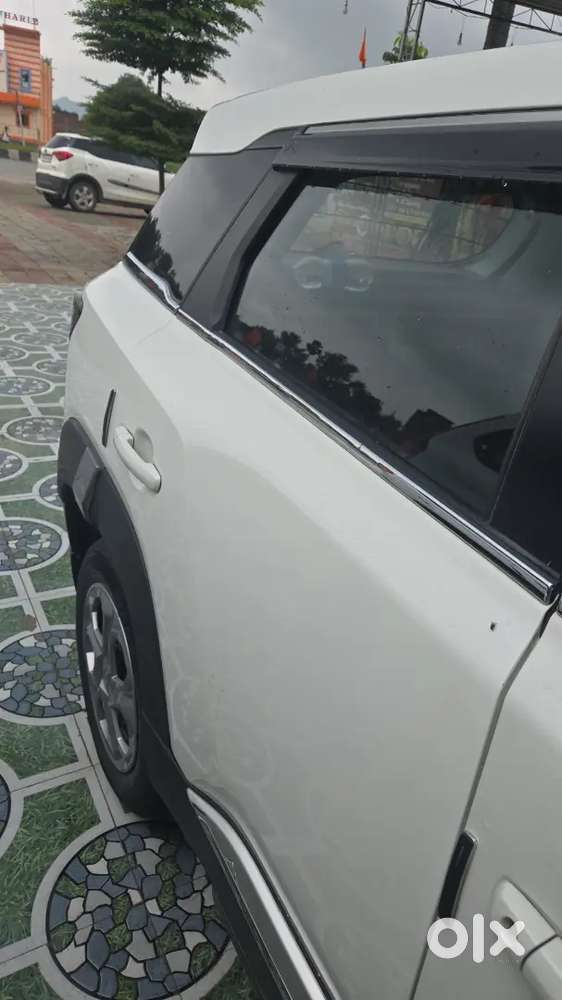 Maruti Suzuki Brezza Lxi 2024