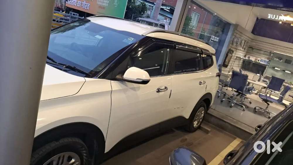 Kia Carens 2024