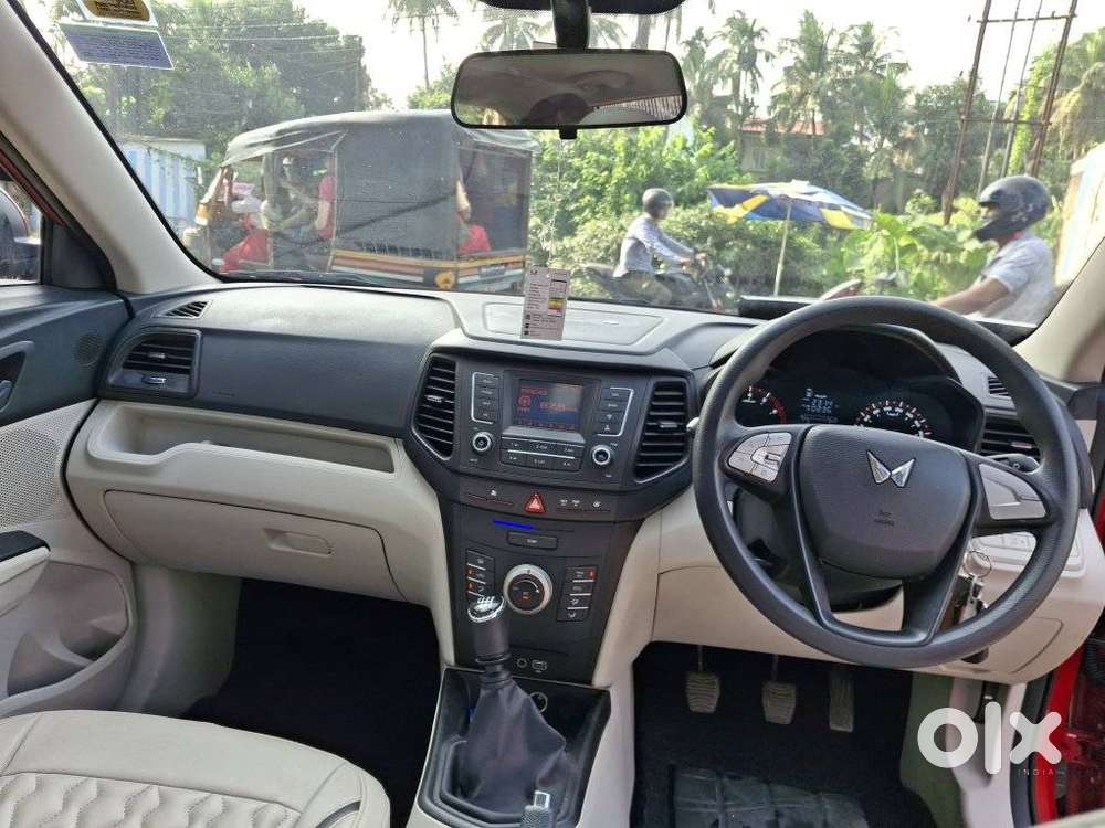 Mahindra Xuv300 W6, 2023, Petrol