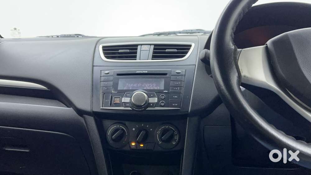 Maruti Suzuki Swift Vvt Vxi, 2014, Petrol