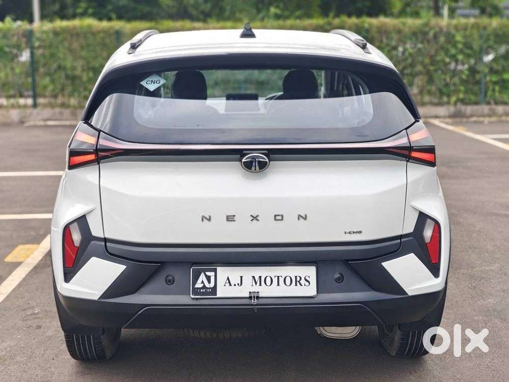 Tata Nexon Fearless Plus (ps) 1.2 Icng 6mt Red Dark Edition, 2025, C..