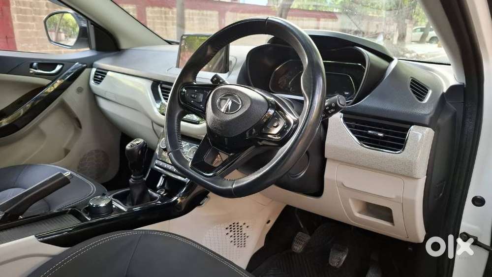 Tata Nexon 1.5 Revotorq Xz Plus (s), 2023, Diesel