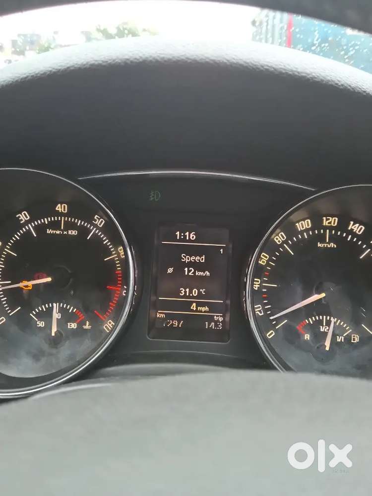 Skoda Superb 1.8 2013 With Manual Transmission