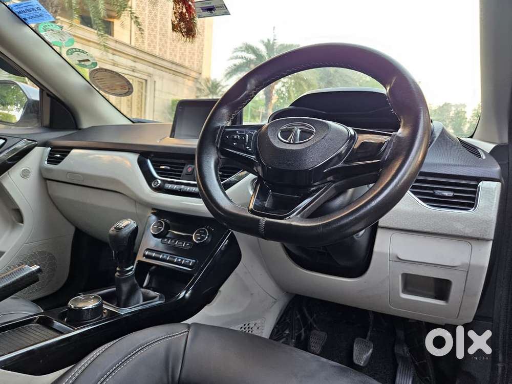 Tata Nexon 1.2 Revotron Xz Plus, 2020, Petrol