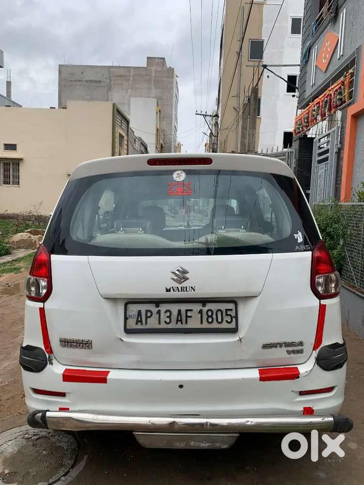 Maruti Suzuki Ertiga 2013