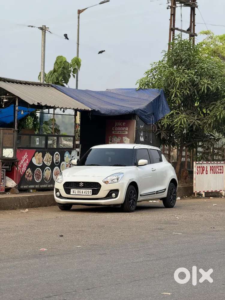 Swift Vxi
 White
 43km
Excellent Condition
Power Window
Power Steerin