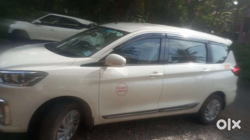Maruti Ertiga Vxi 2024