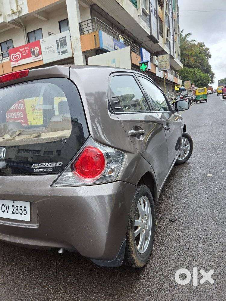 Honda Brio 2011-2013 V Mt, 2013, Petrol