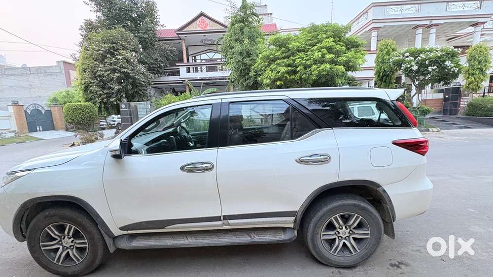 Toyota Fortuner Diesel 2017