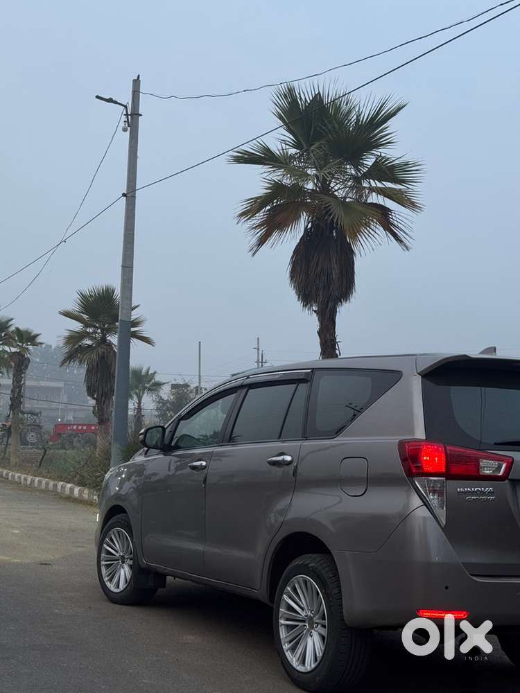 Toyota Innova Crysta Diesel 2018 Year