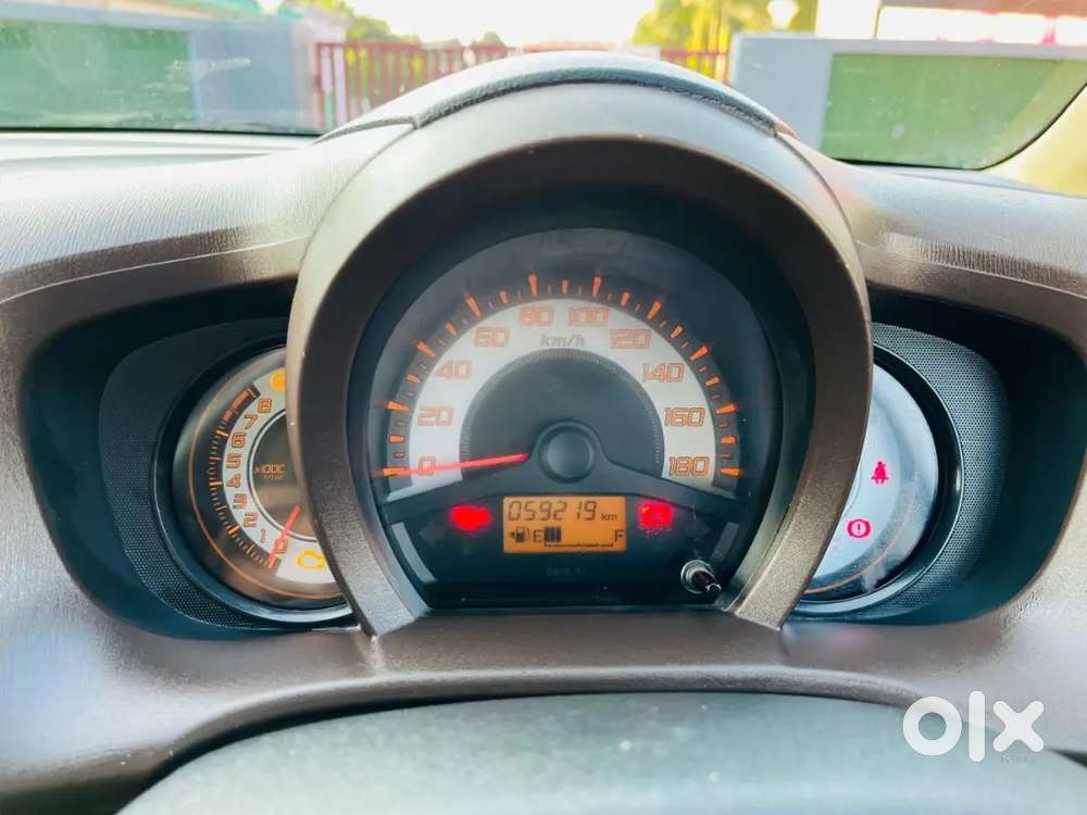 Honda Brio 2012 Petrol Well Maintained