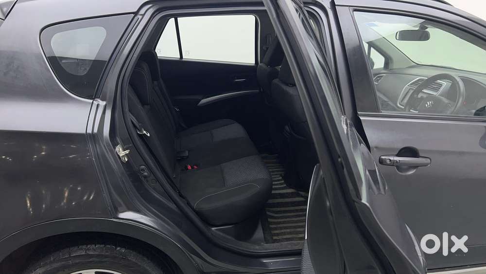 Maruti Suzuki S-cross 1.5 Zeta At, 2021, Petrol