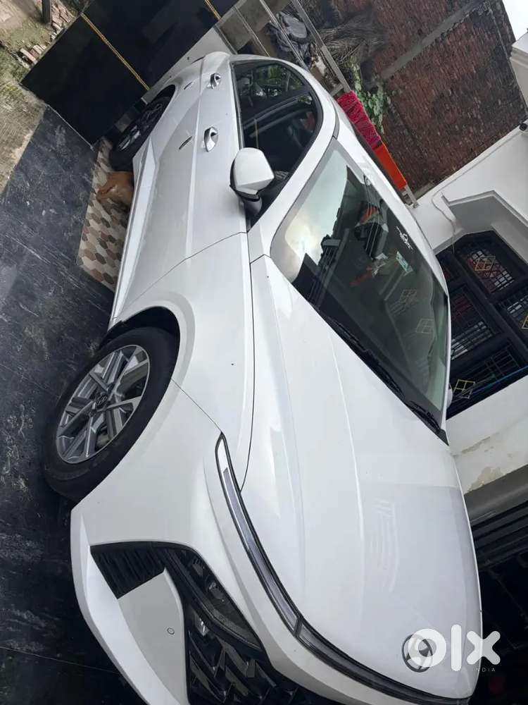 Hyundai Verna 2024 Car