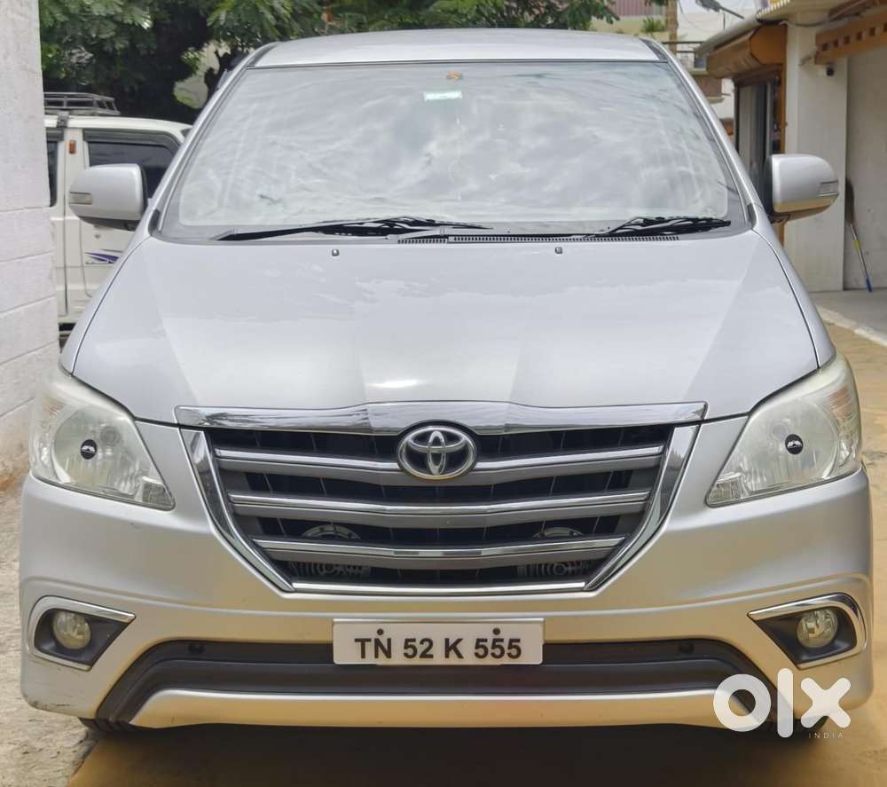 Toyota Innova 2.5 Z Diesel 7 Seater Bs Iv, 2014, Diesel