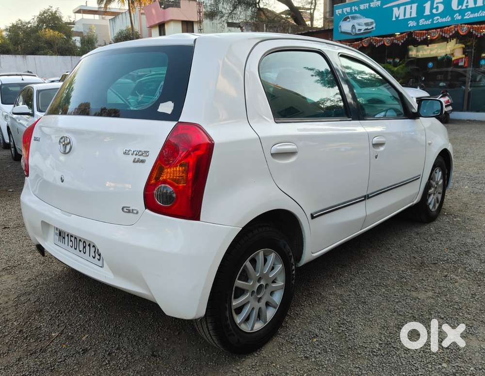 Toyota Etios Liva 2011-2012 G, 2012, Petrol