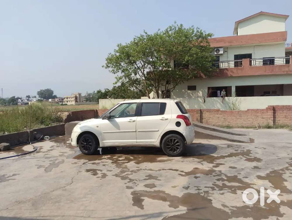 Maruti Suzuki Swift 2011 Diesel 150000 Km Driven