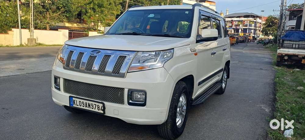 Mahindra Tuv 300 Mhawk100 T8 Amt, 2019, Diesel