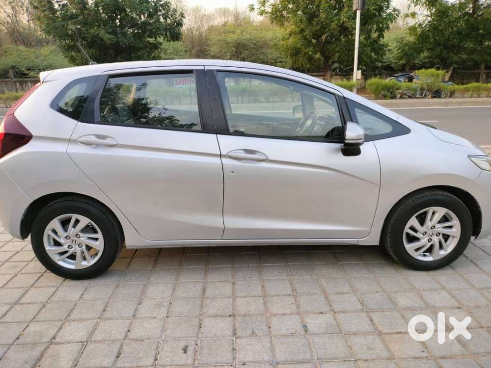 Honda Jazz V Cvt, 2017, Petrol