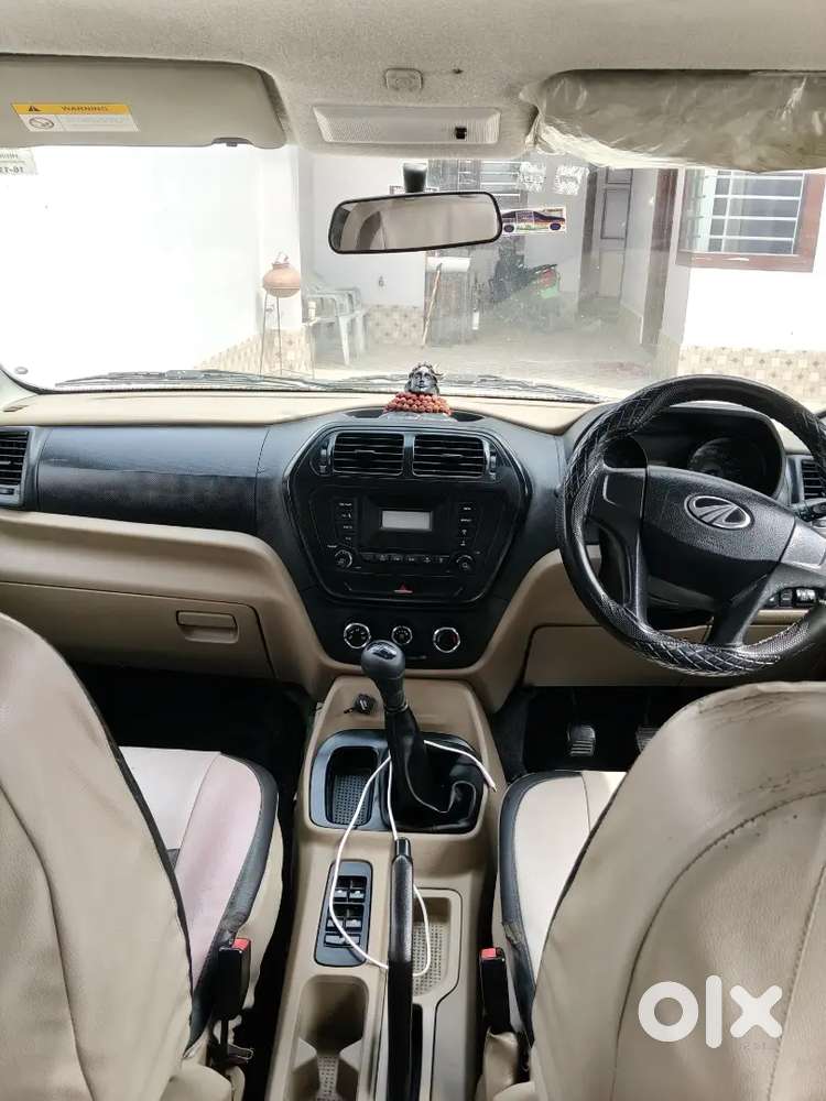 Mahindra Tuv 300 Model 2016