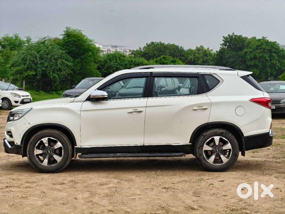 Mahindra Alturas G4 4wd At, 2019, Diesel