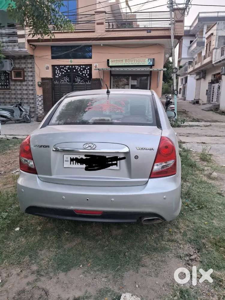 Hyundai Verna 2010
