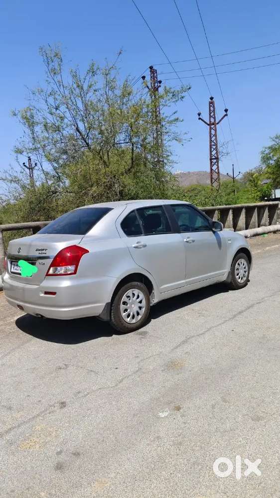 Maruti Suzuki Swift Dzire 2011