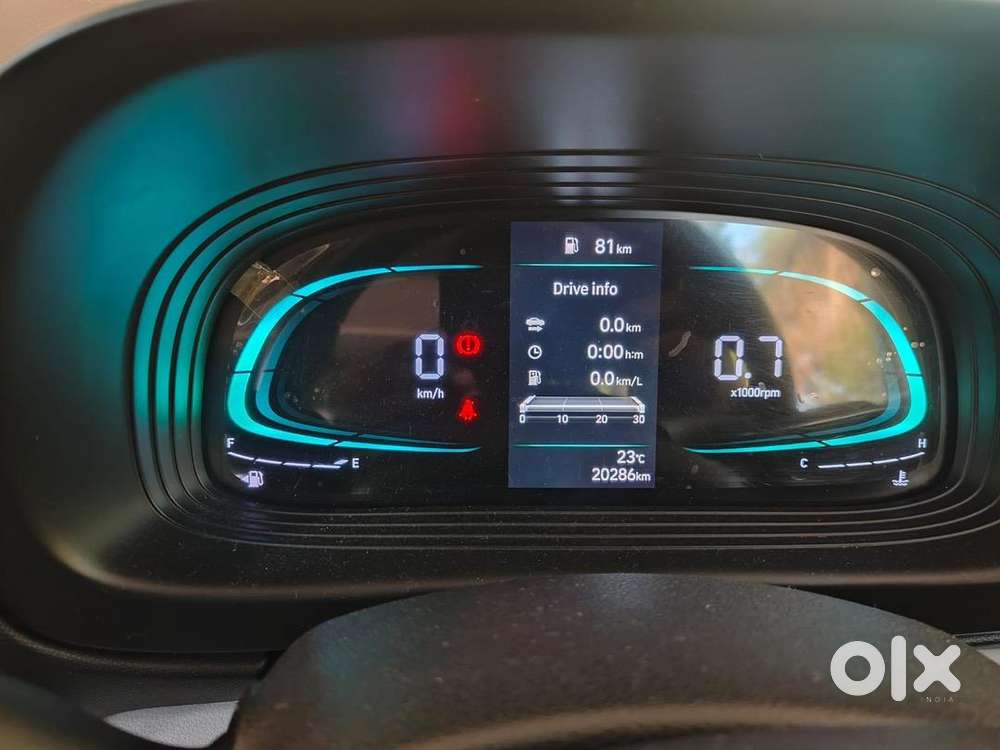 Hyundai Venue Petrol Well Maintained