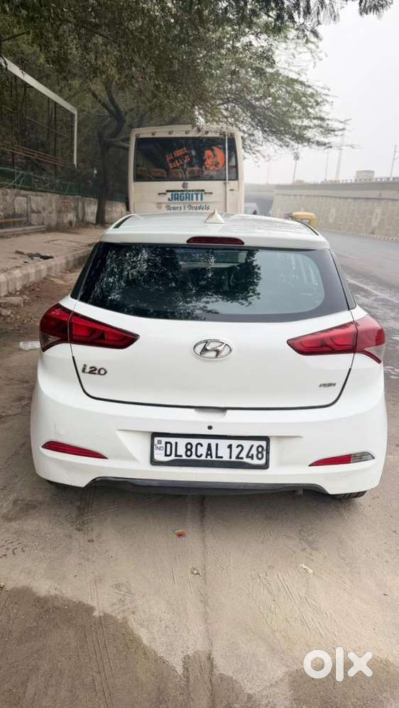 Hyundai Elite I20 2015 Cng & Hybrids 72500 Km Driven
