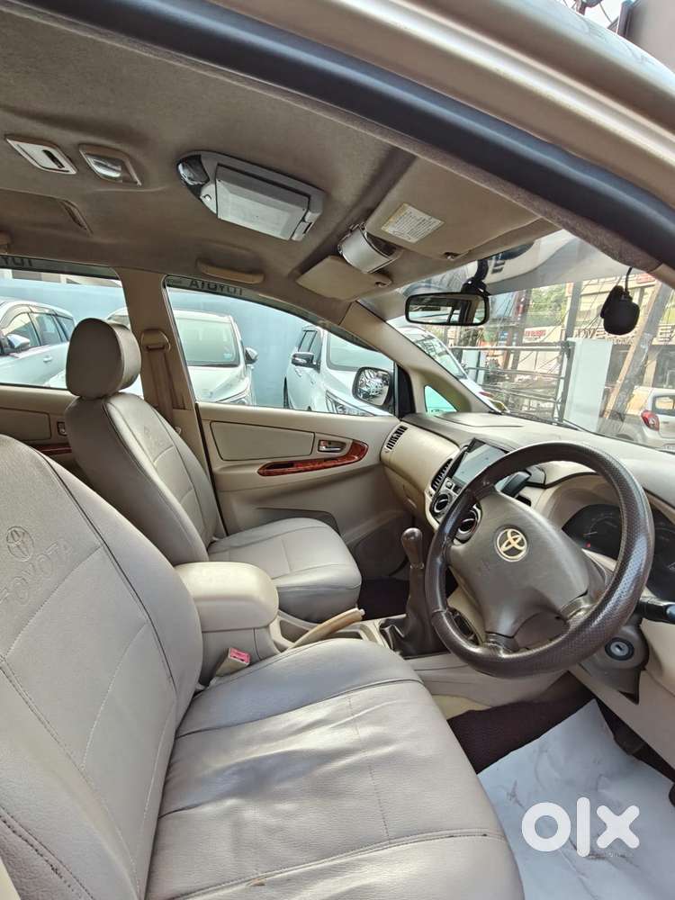 Toyota Innova 2.5 V 7 Str, 2007, Diesel