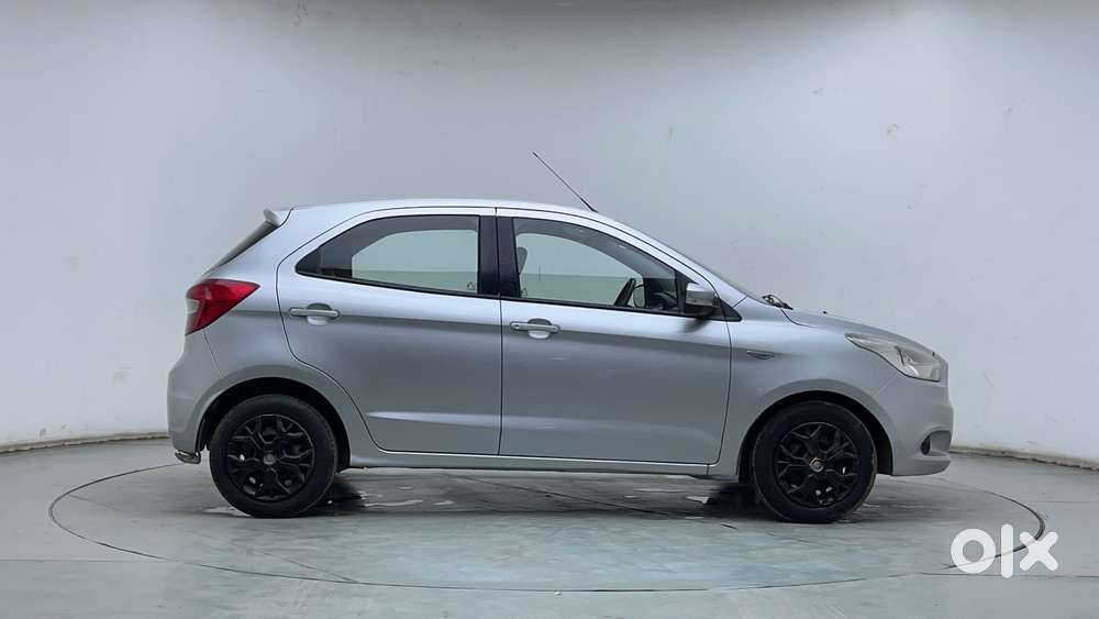 Ford Figo 1.2p Trend Mt, 2016, Petrol