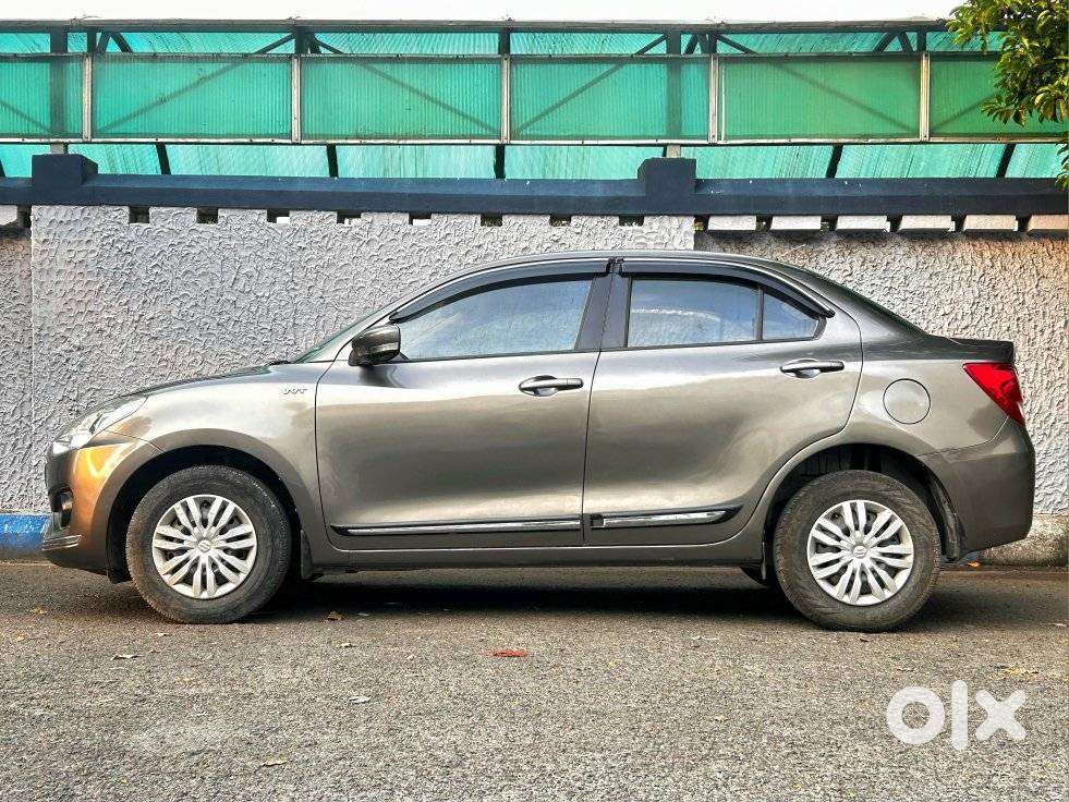 Maruti Suzuki Dzire 1.2 Vxi Amt, 2018, Petrol