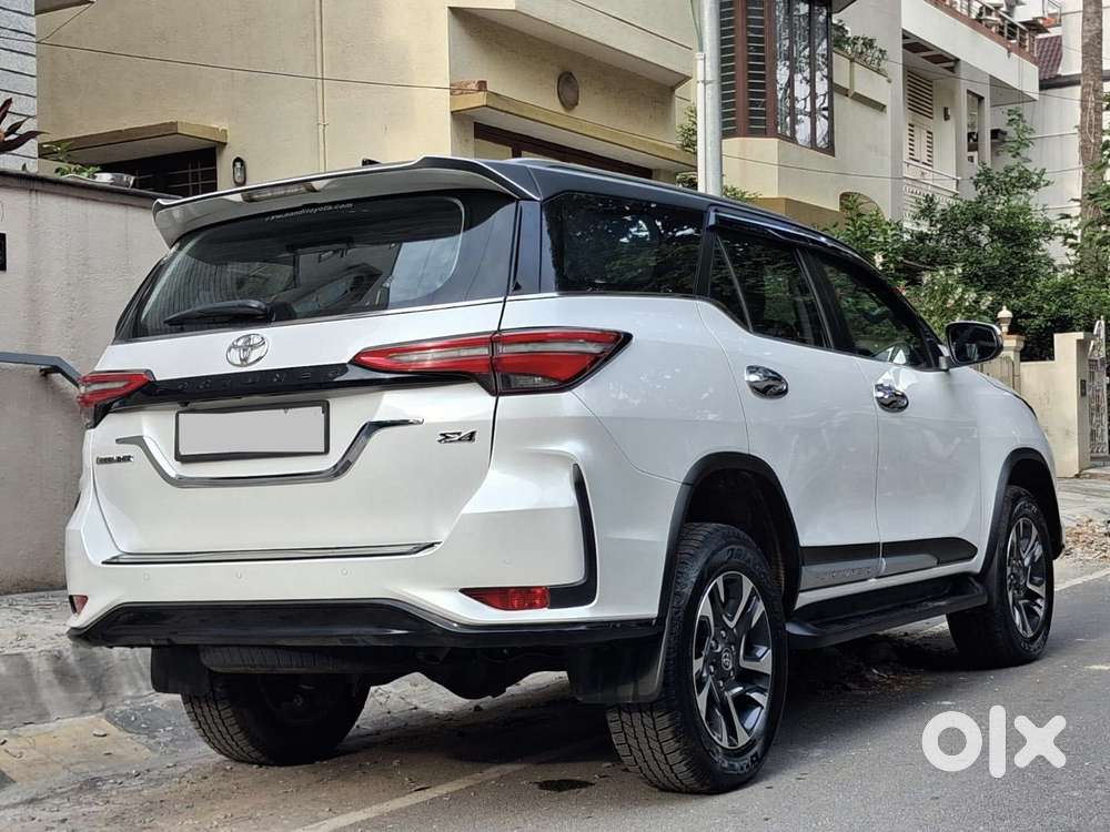 Toyota Fortuner Legender 4x4 At 2.8, 2024, Diesel