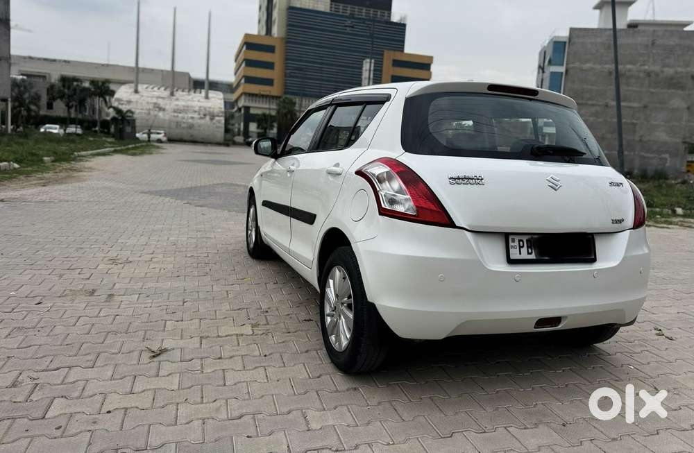 Maruti Suzuki Swift Zdi Plus, 2014, Diesel