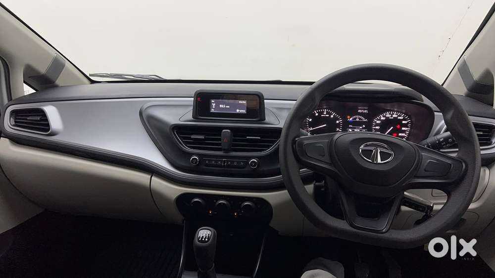 Tata Altroz 1.2 Xe Rhytm Petrol, 2021, Petrol