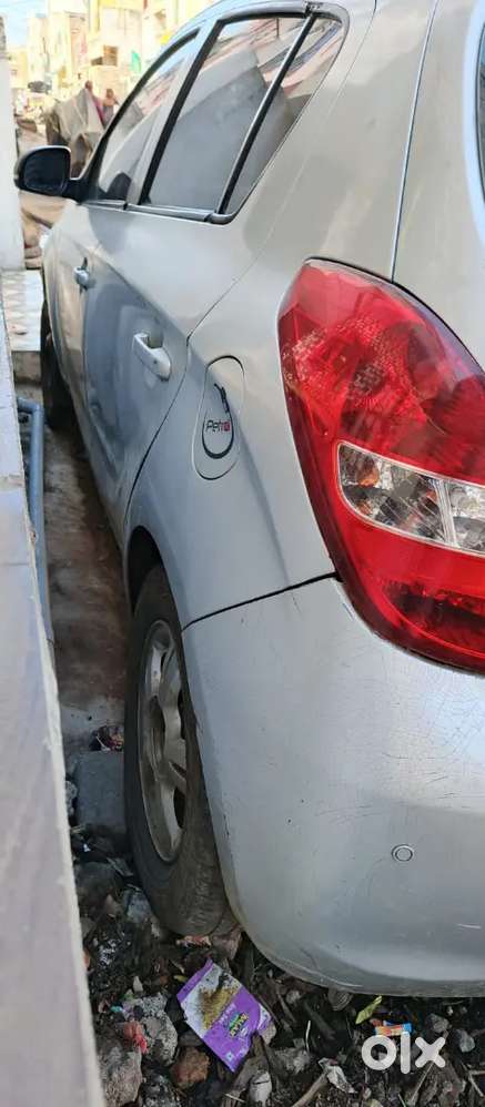 Hyundai I20 2012 Petrol 80000 Km Driven