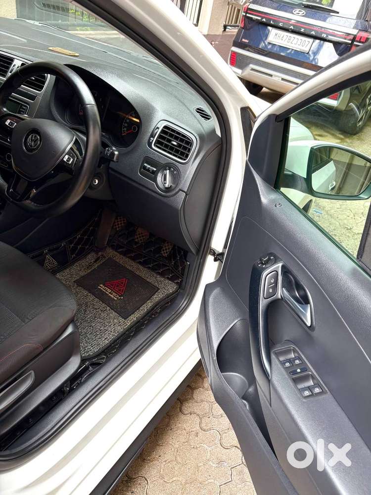 Only 18587km, 2022, Polo Tsi Highline Plus Manual, Volkswagen Vw