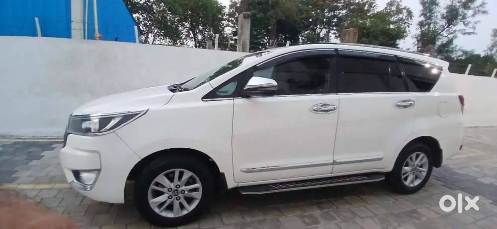 Toyota Innova Crysta 2019